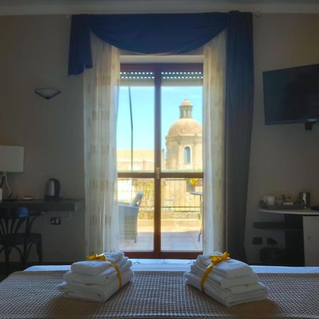 レッチェ Attico Barocco Bed & Breakfast エクステリア 写真