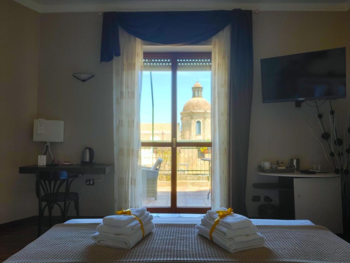 レッチェ Attico Barocco Bed & Breakfast エクステリア 写真