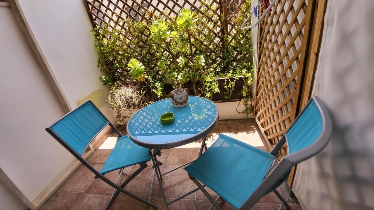 レッチェ Attico Barocco Bed & Breakfast エクステリア 写真