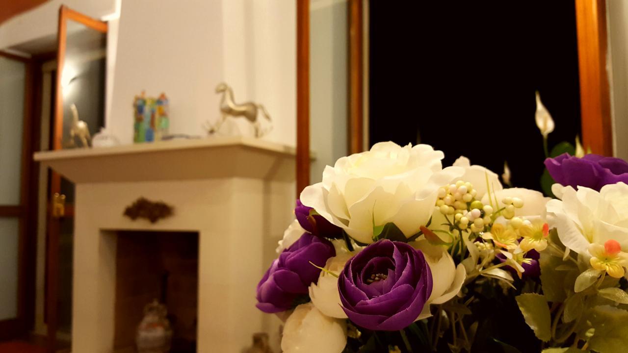 レッチェ Attico Barocco Bed & Breakfast エクステリア 写真